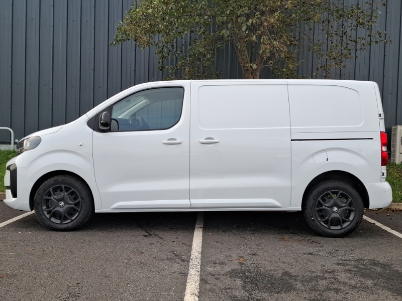 Used Vauxhall Vivaro 2024 for sale - 76708227: Photo 4