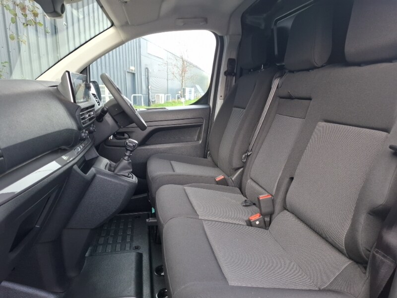 Used Vauxhall Vivaro 2024 for sale - 76708227: Photo 5