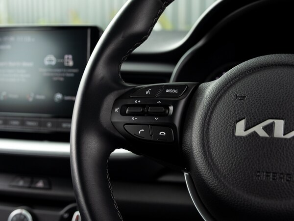Used Kia Stonic 2023 for sale - 76221166: Photo 16