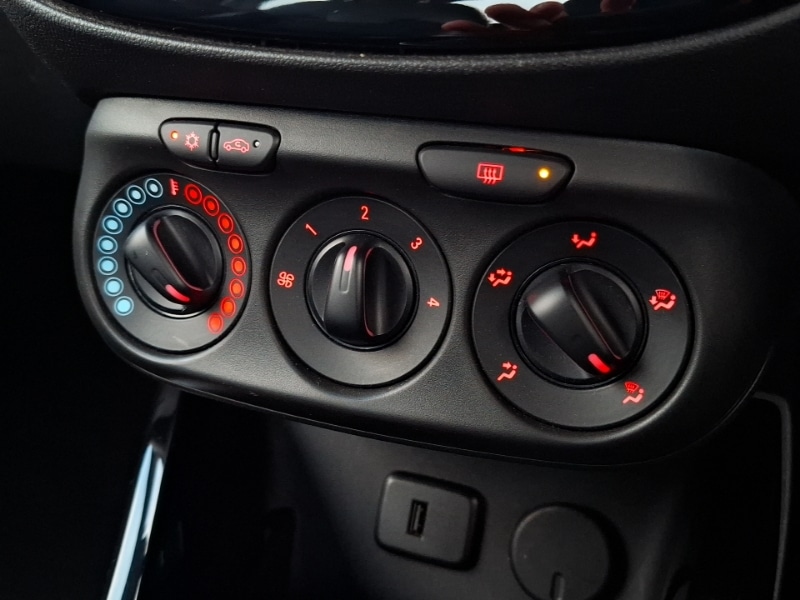 Used Vauxhall ADAM 2018 for sale - 77299564: Photo 14