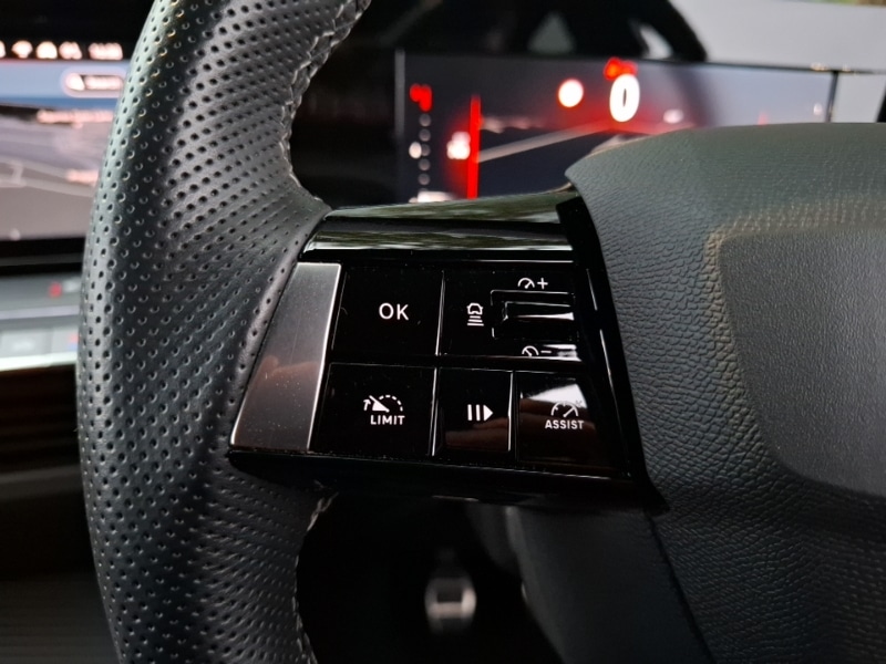 Used Vauxhall Astra 2022 for sale - 76471678: Photo 17