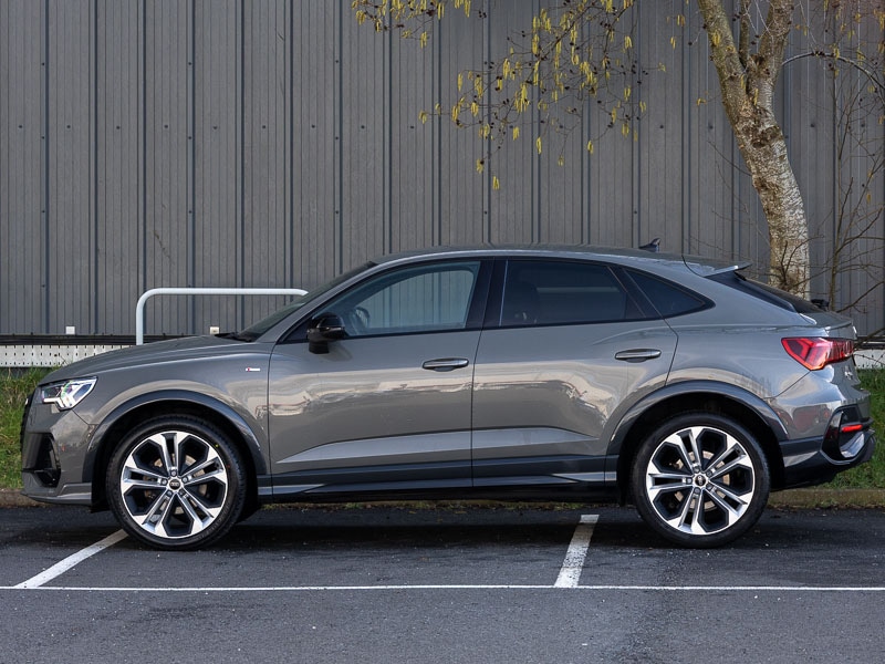 Used Audi Q3 2022 for sale - 77947896: Photo 4