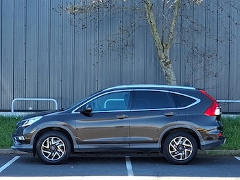 Used Honda CR-V 2017 for sale - 78112944: Photo