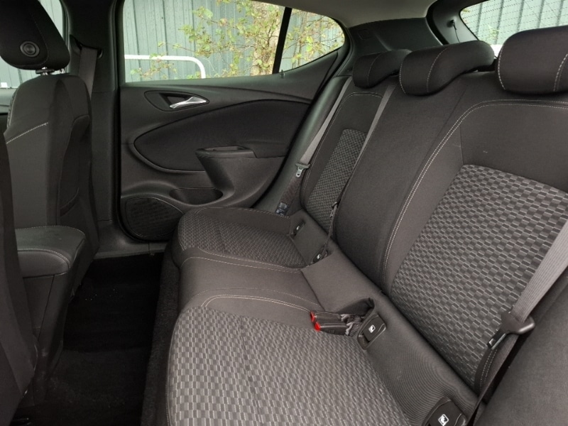 Used Vauxhall Astra 2019 for sale - 76414845: Photo 6
