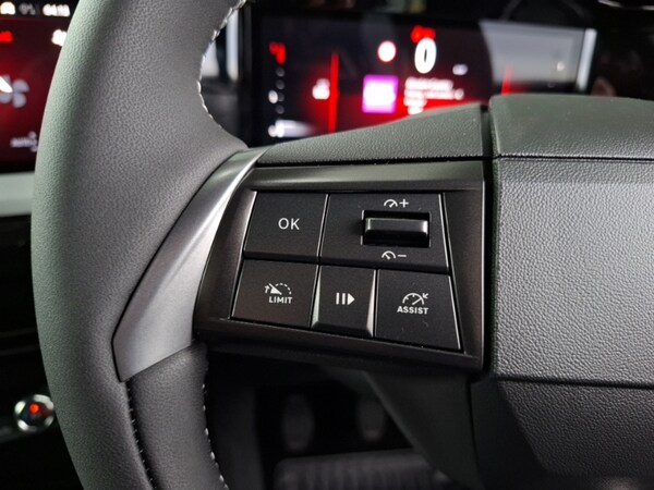Used Vauxhall Mokka 2025 for sale - 76226093: Photo 17