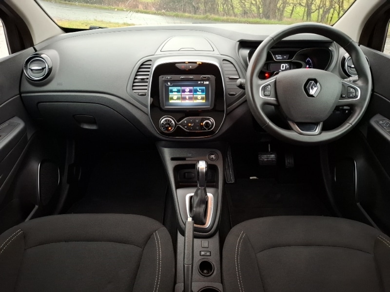 Used Renault Captur 2019 for sale - 77085774: Photo 2