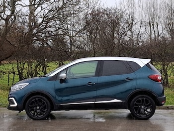 Used Renault Captur 2019 for sale - 77085774: Photo