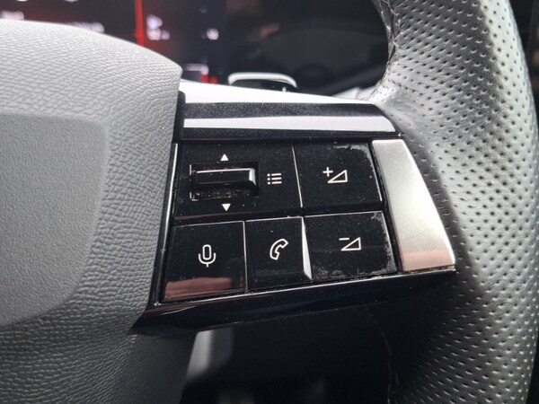 Used Vauxhall Astra 2022 for sale - 76282031: Photo 15