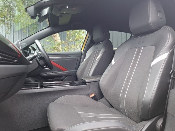 Used Vauxhall Astra 2022 for sale - 76282031: Photo 5