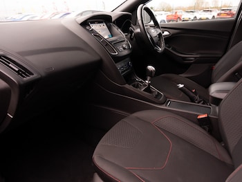 Used Ford Focus 2018 for sale - 77252077: Photo