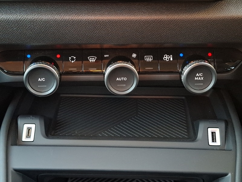 Used Citroen C4 2021 for sale - 76737237: Photo 15