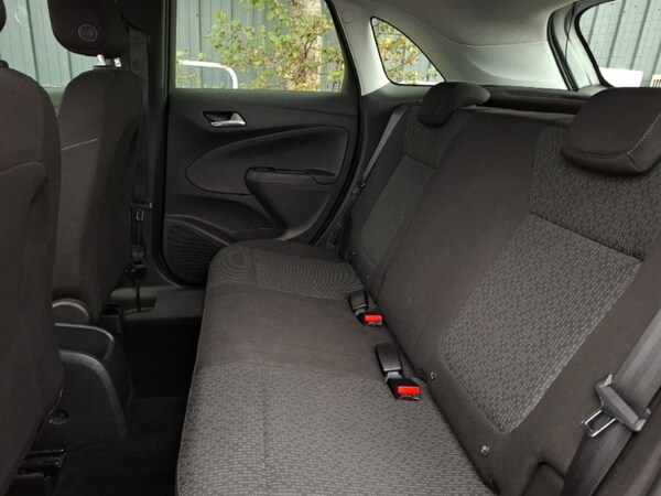 Used Vauxhall Crossland X 2018 for sale - 76233330: Photo 6