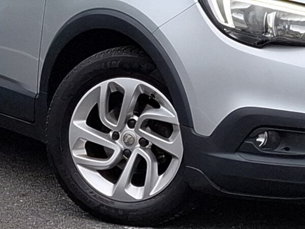 Used Vauxhall Crossland X 2018 for sale - 76233330: Photo 9