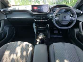 Used Peugeot 2008 2024 for sale - 74919872: Photo