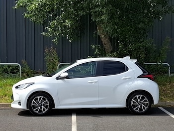 Used Toyota Yaris 2022 for sale - 75530484: Photo