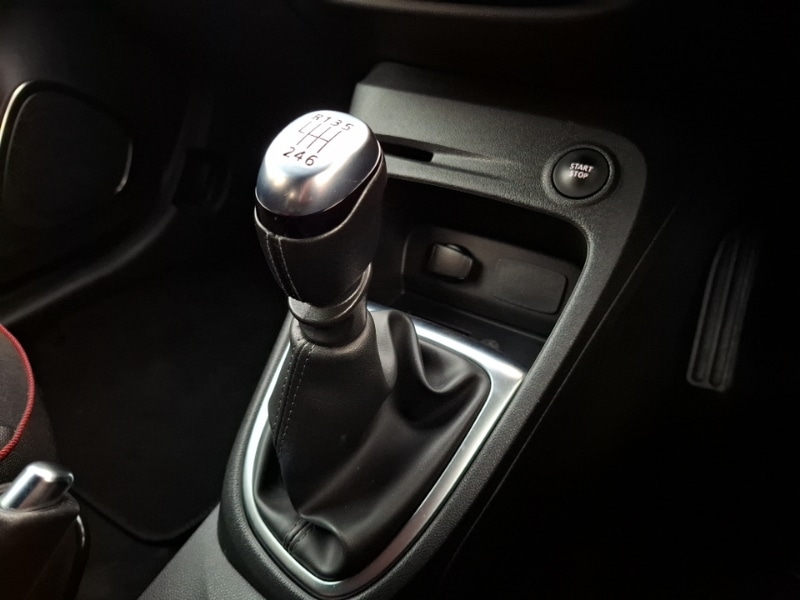 Used Renault Captur 2019 for sale - 77371262: Photo 14