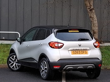 Used Renault Captur 2019 for sale - 77371262: Photo