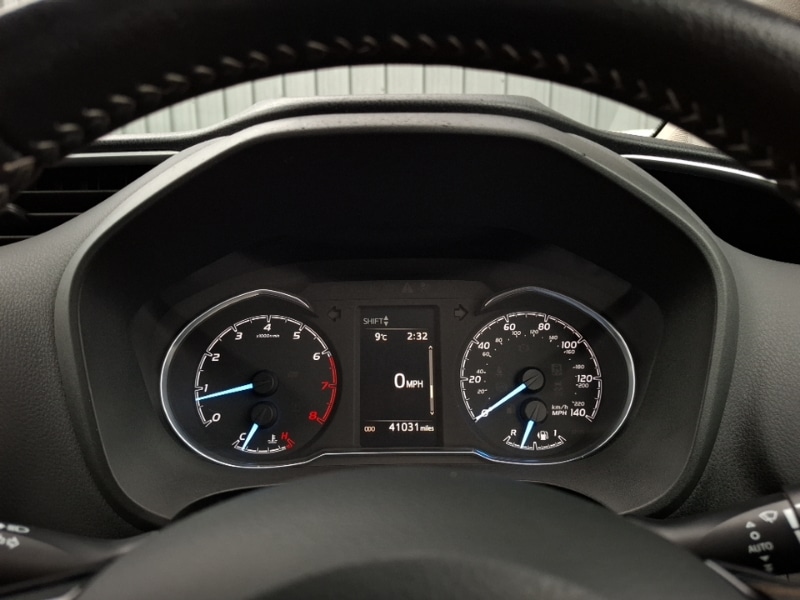 Used Toyota Yaris 2018 for sale - 77333616: Photo 19