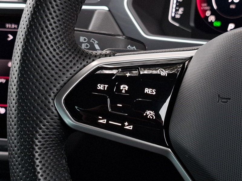 Used Volkswagen Tiguan 2023 for sale - 76628768: Photo 17