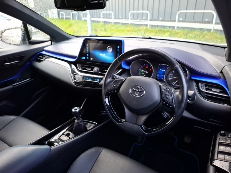 Used Toyota C-HR 2016 for sale - 77424252: Photo 2