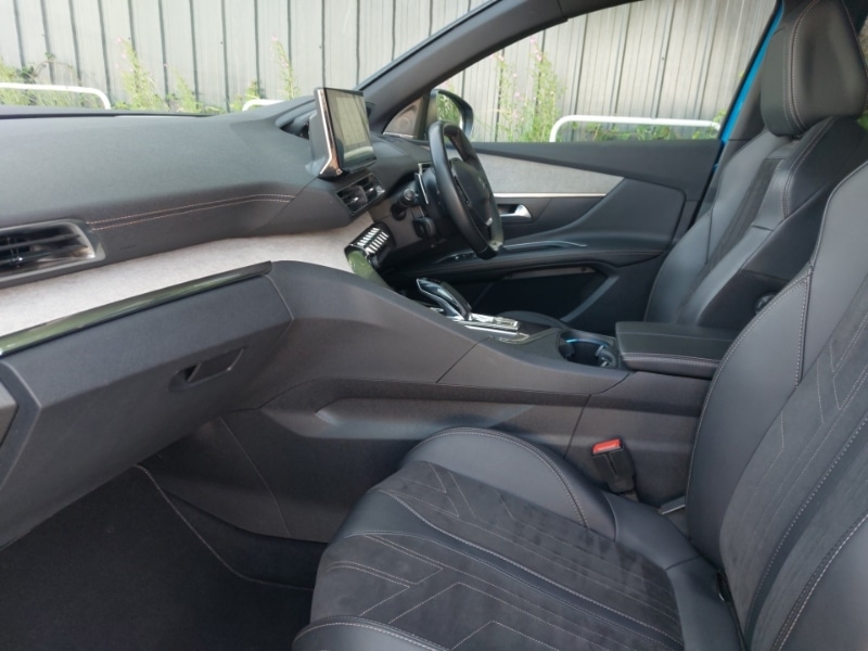 Used Peugeot 3008 2022 for sale - 76116357: Photo 5