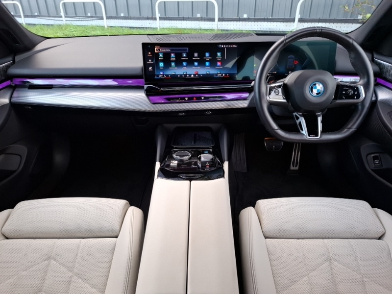 Used BMW i5 2023 for sale - 76358730: Photo 2