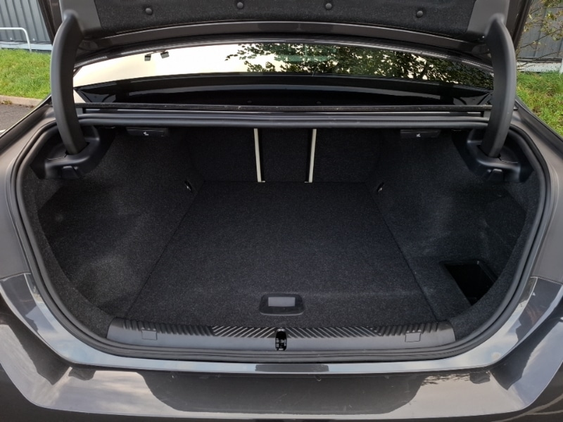 Used BMW i5 2023 for sale - 76358730: Photo 8