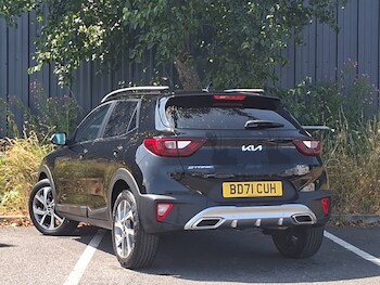Used Kia Stonic 2022 for sale - 79382883: Photo