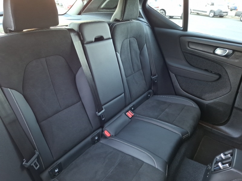 Used Volvo XC40 2022 for sale - 76630472: Photo 6