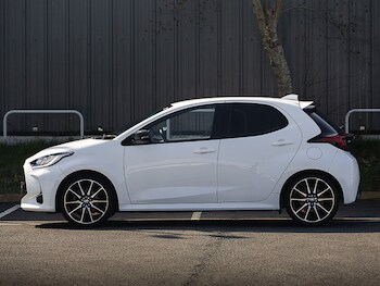 Used Toyota Yaris 2022 for sale - 75463369: Photo