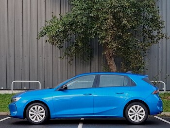 Used Vauxhall Astra 2023 for sale - 76414841: Photo