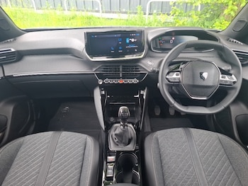 Used Peugeot 2008 2025 for sale - 78791102: Photo