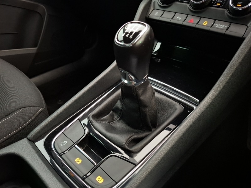 Used Skoda Karoq 2020 for sale - 76970590: Photo 14