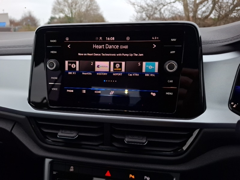 Used Volkswagen T-Roc 2023 for sale - 77424272: Photo 11