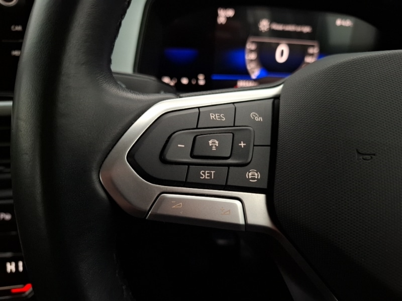 Used Volkswagen T-Roc 2023 for sale - 77424272: Photo 17