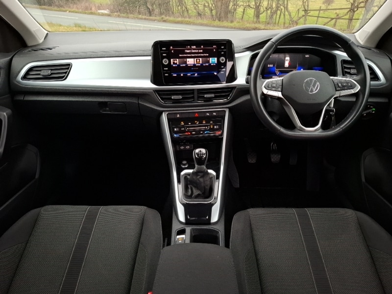 Used Volkswagen T-Roc 2023 for sale - 77424272: Photo 2