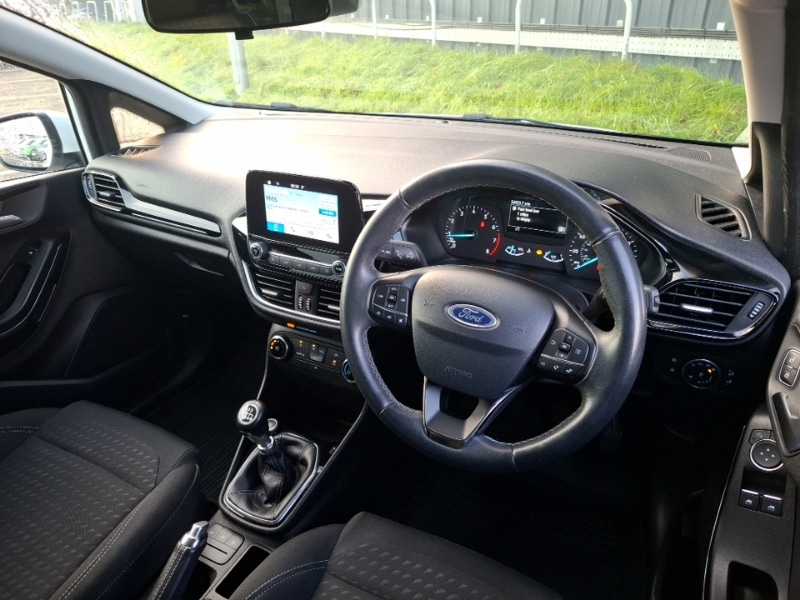 Used Ford Fiesta 2018 for sale - 76708207: Photo 2