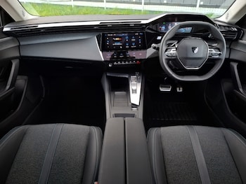 Used Peugeot 308 2024 for sale - 77956484: Photo