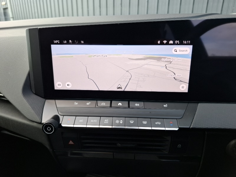 Used Vauxhall Astra 2024 for sale - 76630607: Photo 11