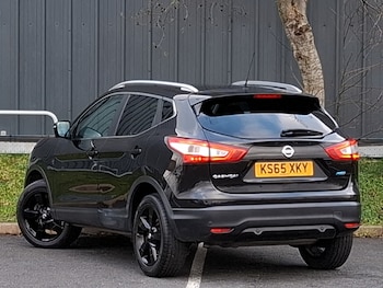 Used Nissan Qashqai 2016 for sale - 77385885: Photo