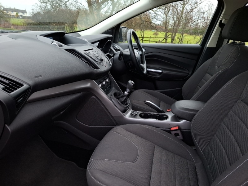 Used Ford Kuga 2015 for sale - 76974991: Photo 5