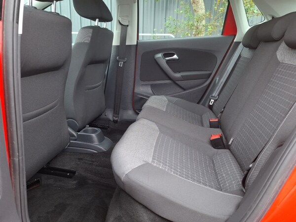 Used Volkswagen Polo 2015 for sale - 76309170: Photo 6