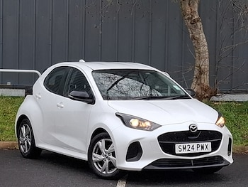 Mazda Mazda2 HYBRID feature image