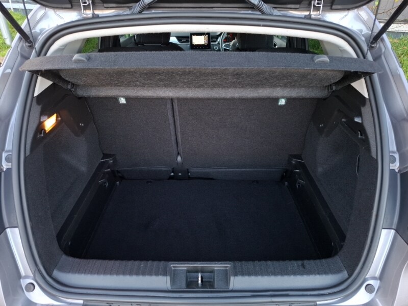 Used Renault Captur 2022 for sale - 76795347: Photo 8