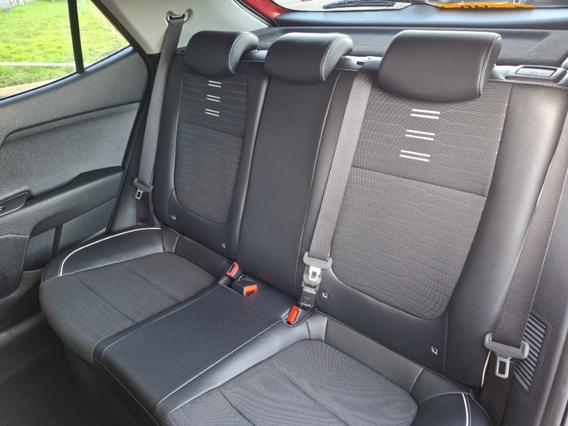 Used Kia Stonic 2022 for sale - 76651909: Photo 6