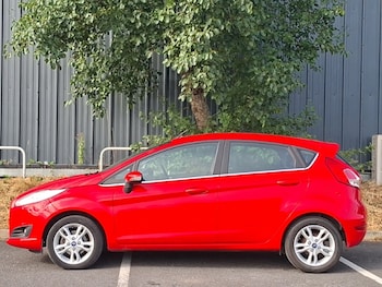 Used Ford Fiesta 2015 for sale - 79420430: Photo