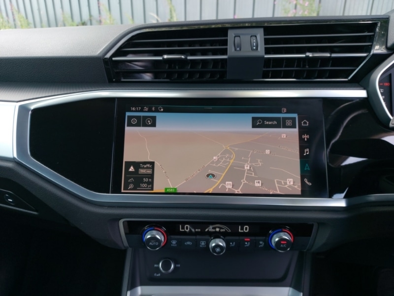 Used Audi Q3 2019 for sale - 76383934: Photo 11