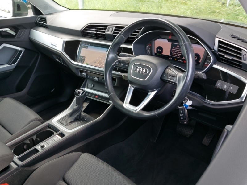 Used Audi Q3 2019 for sale - 76383934: Photo 12