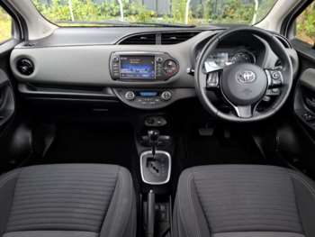 Used Toyota Yaris 2020 for sale - 75350025: Photo