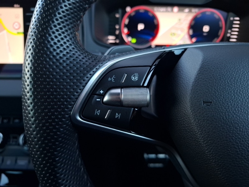 Used Skoda Karoq 2024 for sale - 77623334: Photo 17